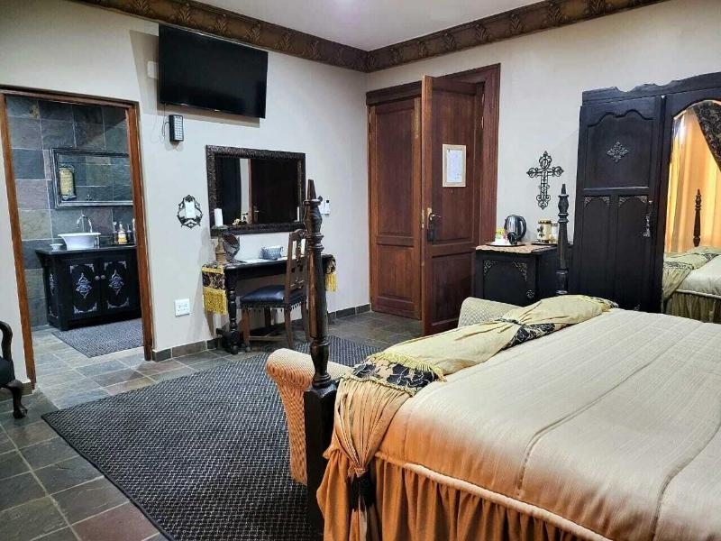 Excalibur Boutique Hotel image