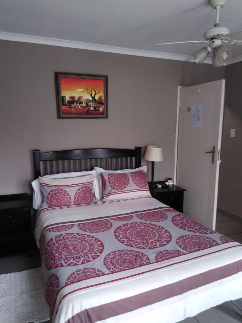 Valley View Guest House image