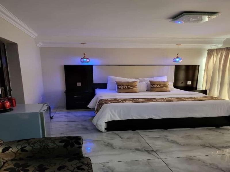 Zurich Garden Lodge image