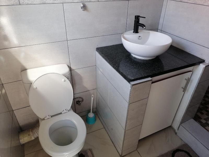 Franchise Guest House image