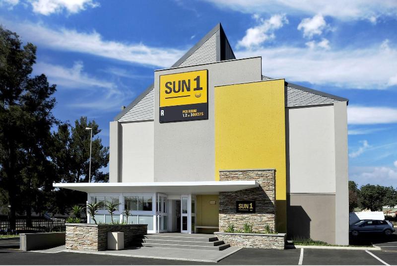 Sun1 Benoni image