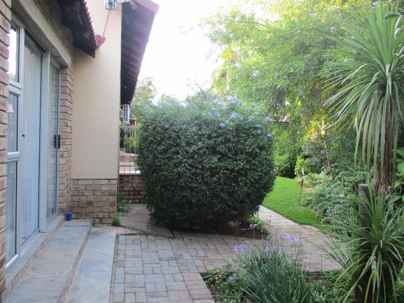 Ukarimu Guest House image