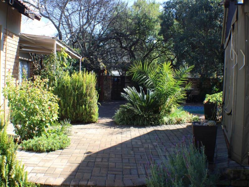 Ukarimu Guest House image