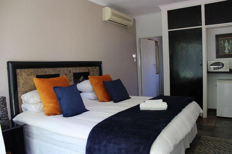 Ukarimu Guest House image