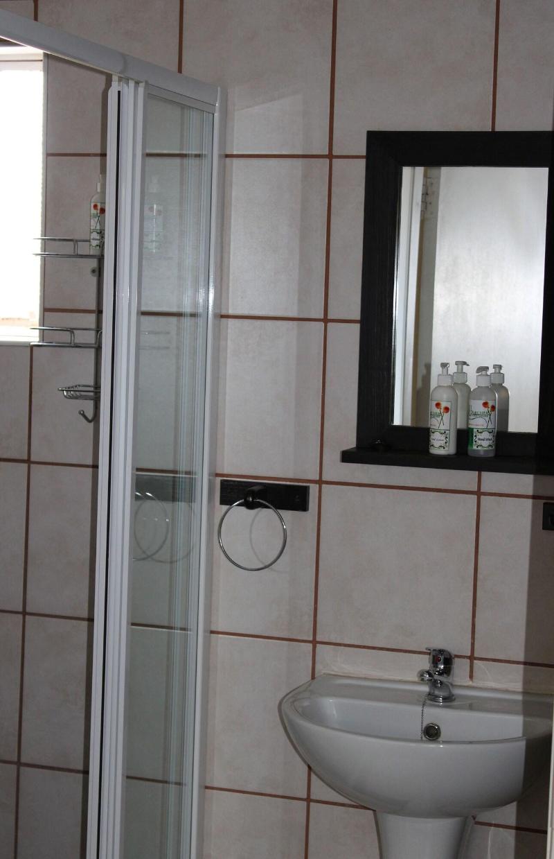 Ukarimu Guest House image