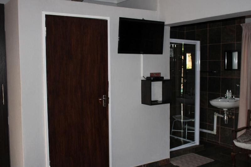 Ukarimu Guest House image