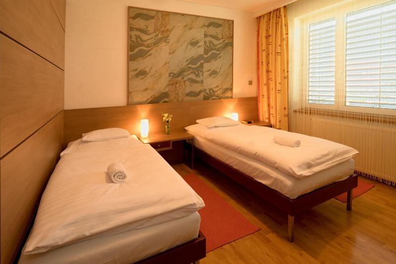 Hotel Bartoš image