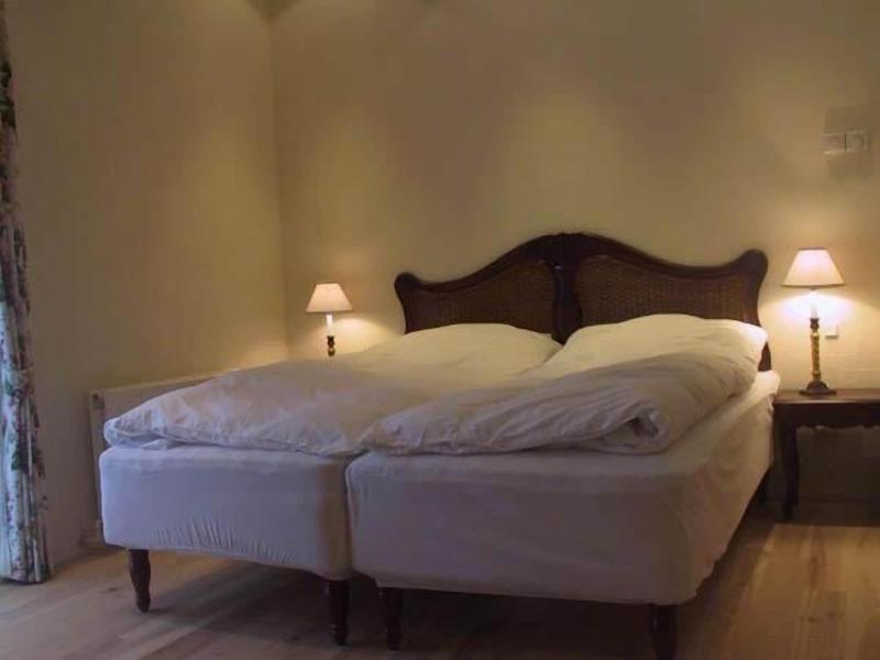 Best Bed image