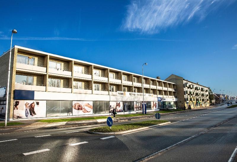 Hotel-B image