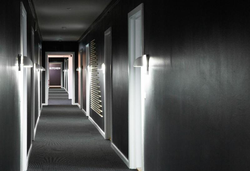 Hotel-B image