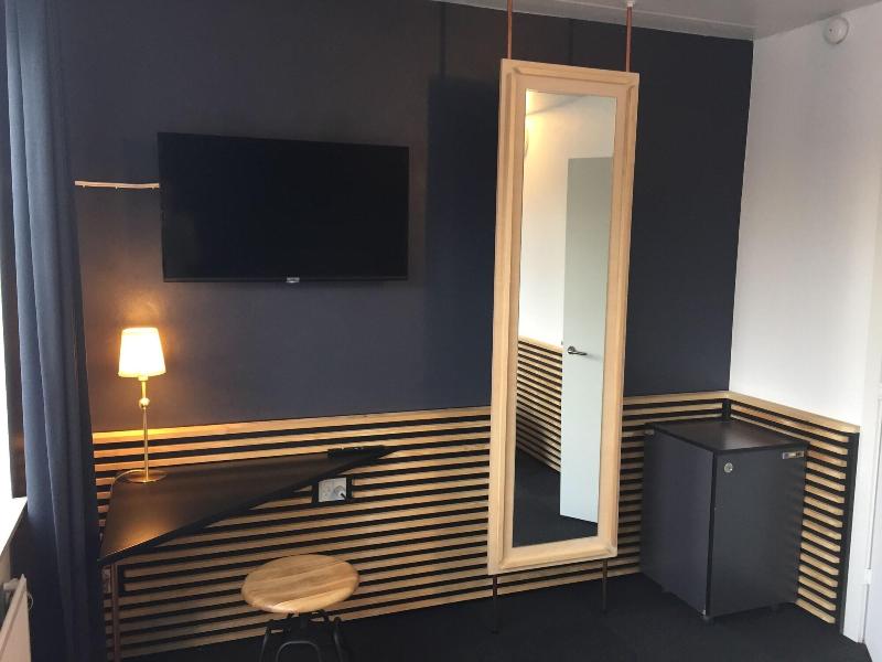 Hotel-B image