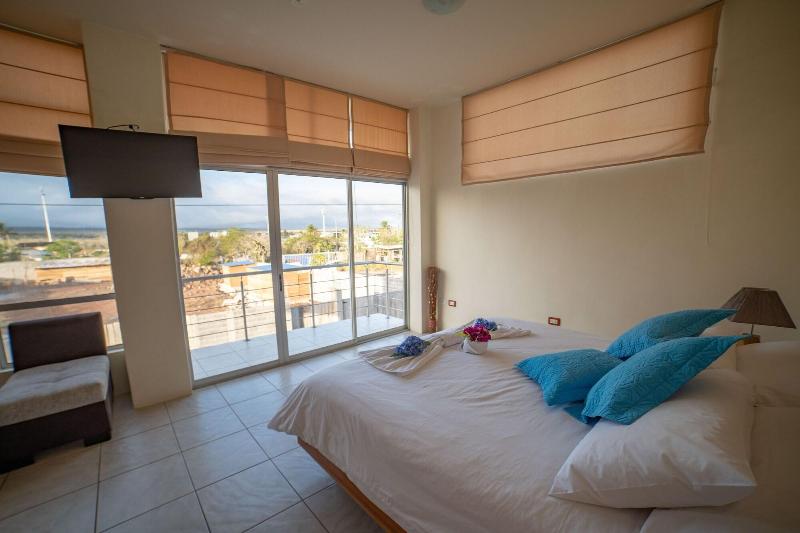 Hotel Albatross image
