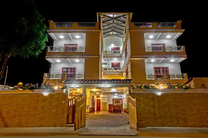Puerta Sol Inn — general view