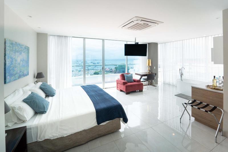 Hotel Perla Spondylus image