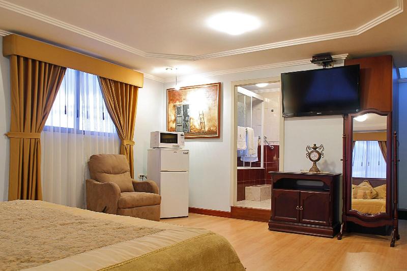 Hotel Yanuncay image