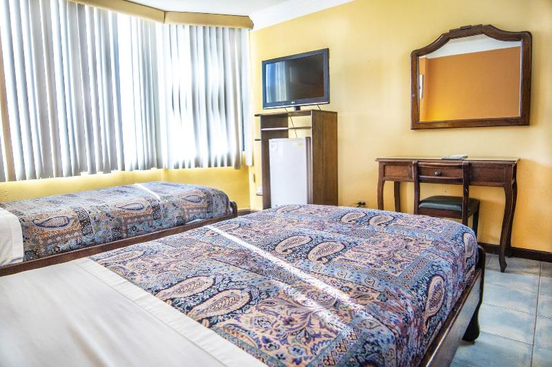 Hotel El Auca image