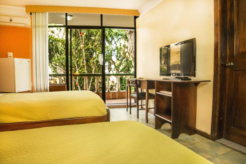 Hotel El Auca image
