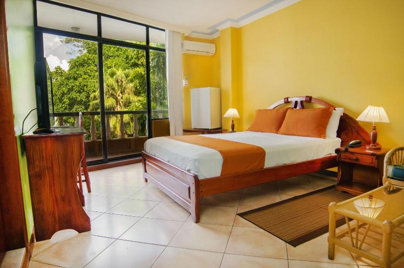 Hotel El Auca image