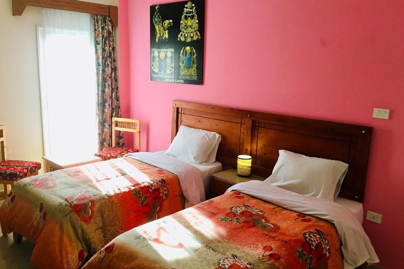 Jewel Of The Valley Howard Carter Hotel image