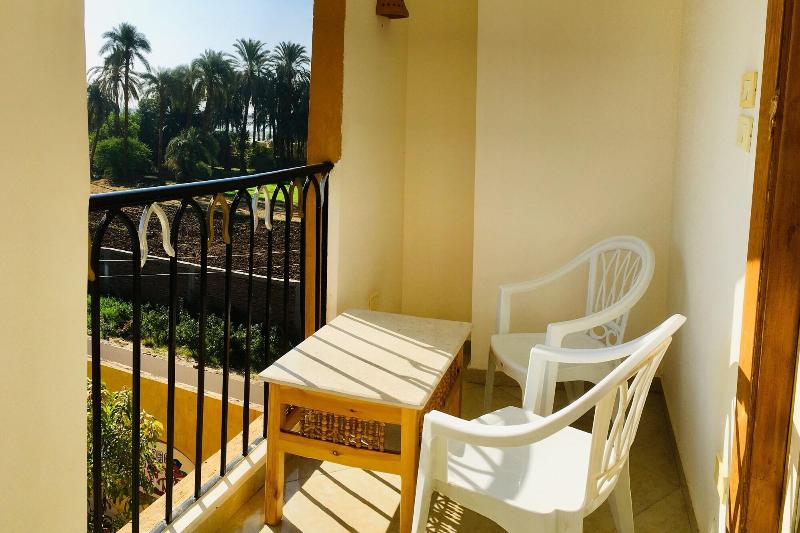 Jewel Of The Valley Howard Carter Hotel image