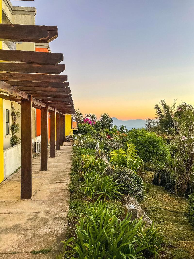 Hotel Misión de Angeles — exterior view