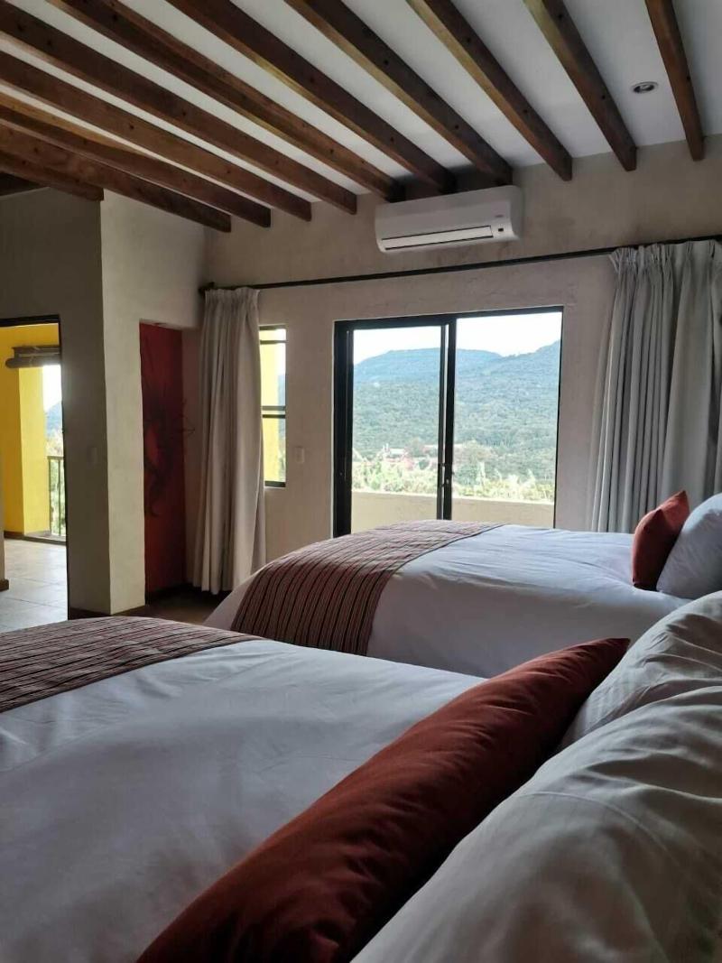 Hotel Misión de Angeles image