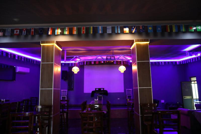 Jacaranda Hotel image