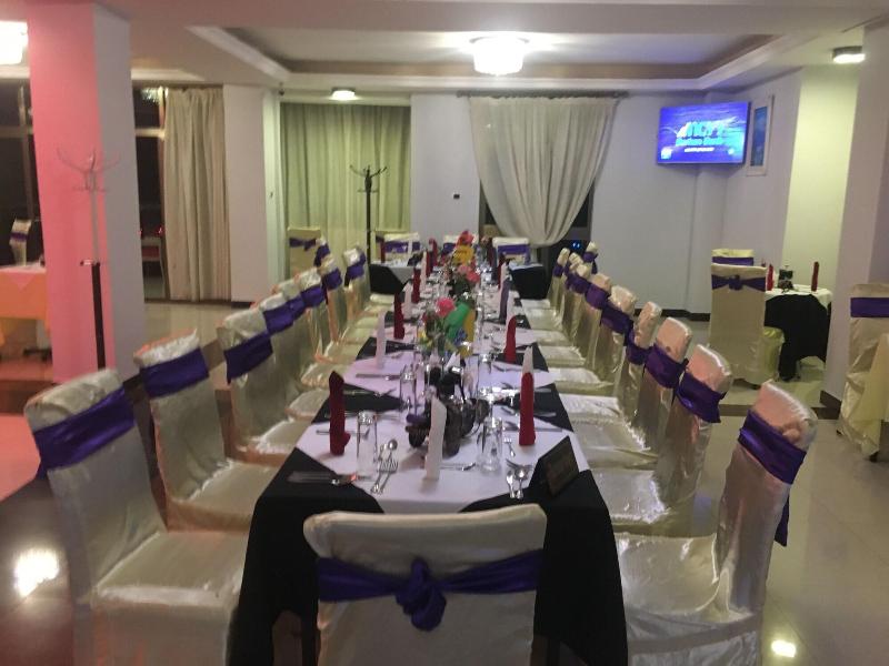 Jacaranda Hotel image