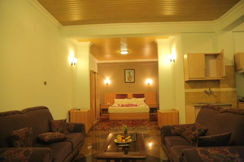 Jacaranda Hotel image