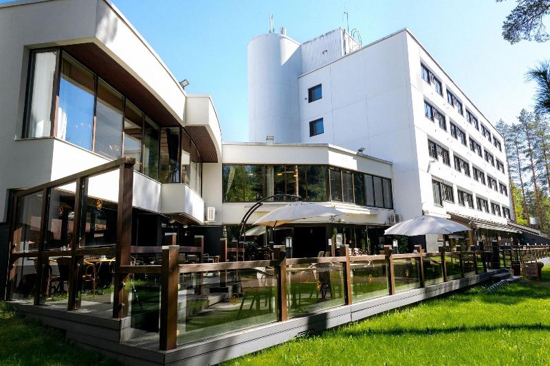 Hotel Sorsanpesä image