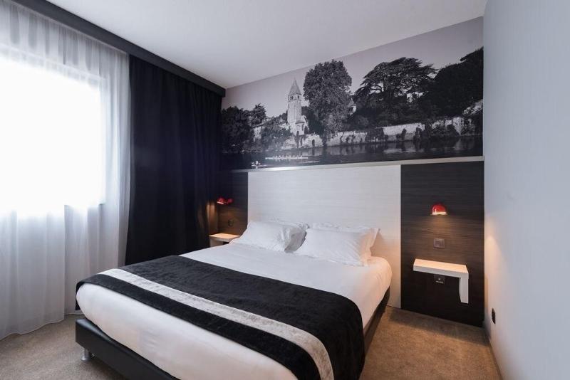 Hôtel des Lumières image