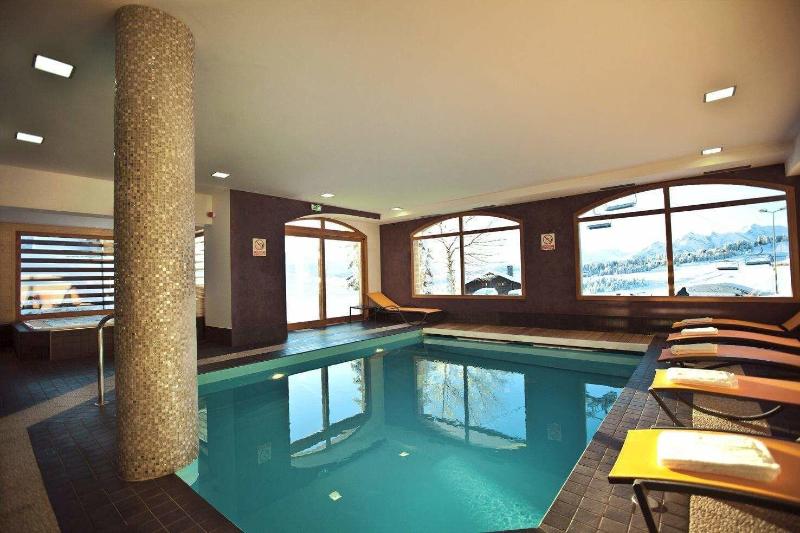 Hôtel Le Calgary image