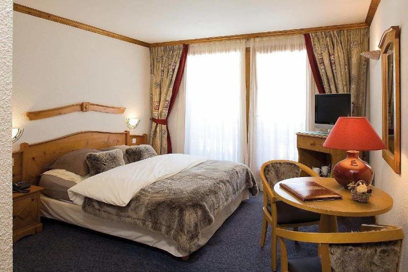 Hôtel Le Calgary image