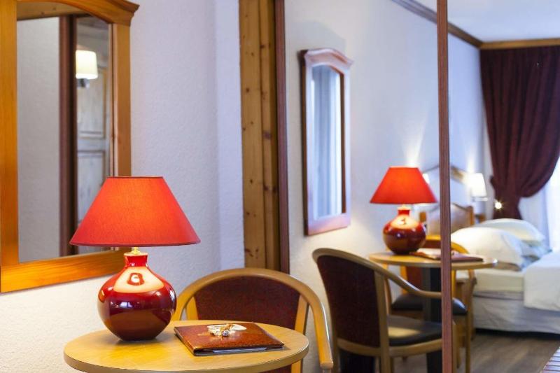 Hôtel Le Calgary image