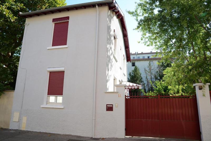 Villa Seignemartin image