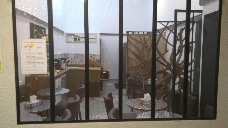 Mauguio Center Hôtel image