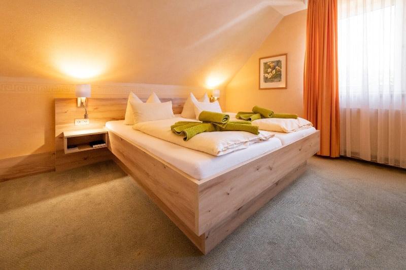 Hotel Zum Steinhof image