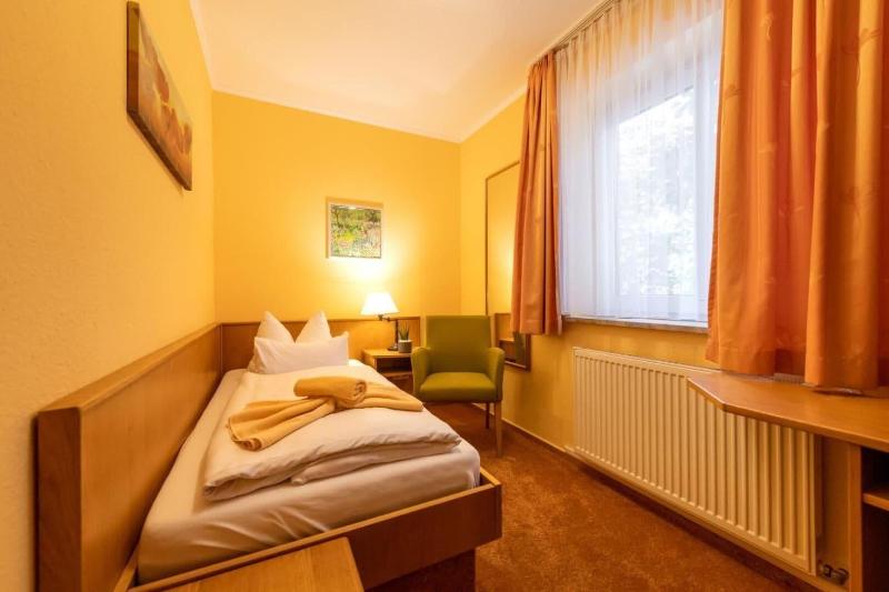 Hotel Zum Steinhof image