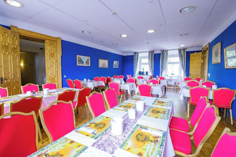 Hotel Schloss Nebra image