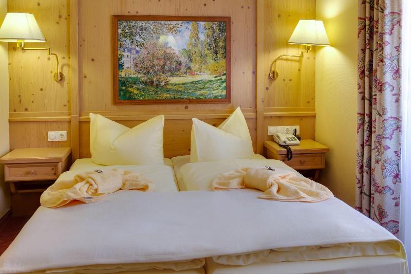 Hotel Schloss Nebra image