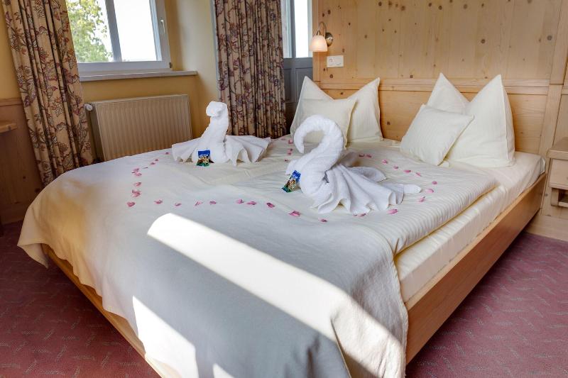 Hotel Schloss Nebra image