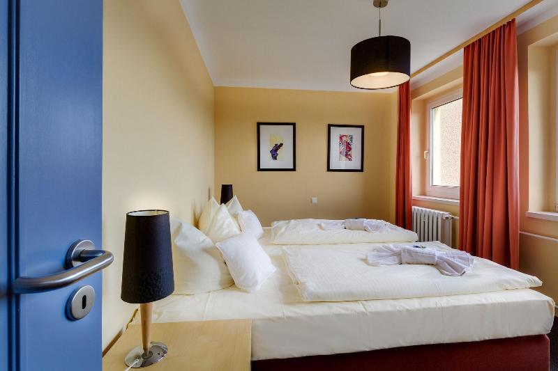 Hotel Schloss Nebra image