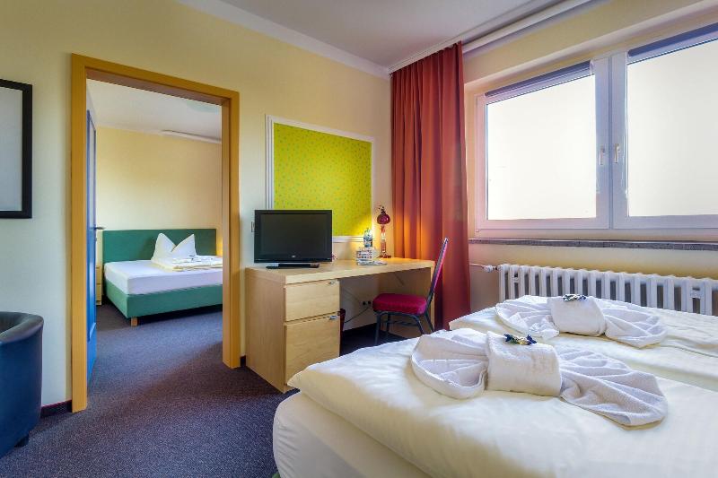 Hotel Schloss Nebra image