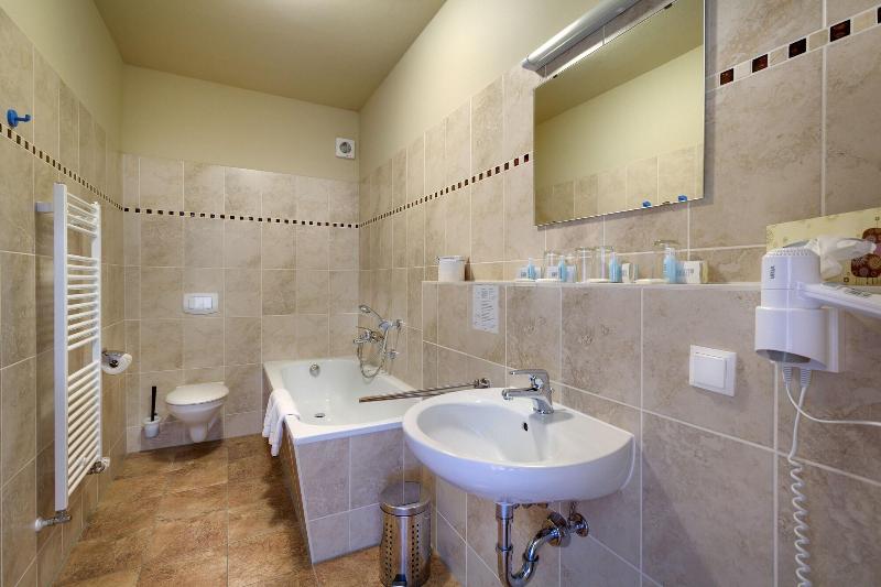 Hotel Schloss Nebra image