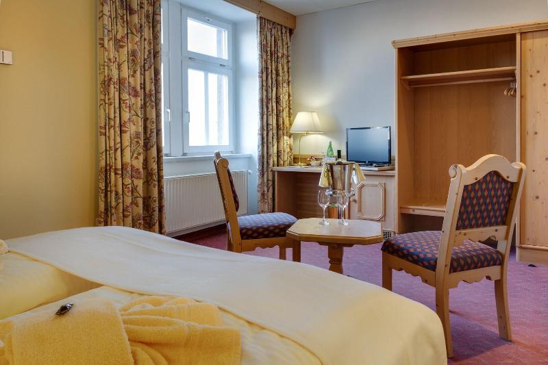 Hotel Schloss Nebra image