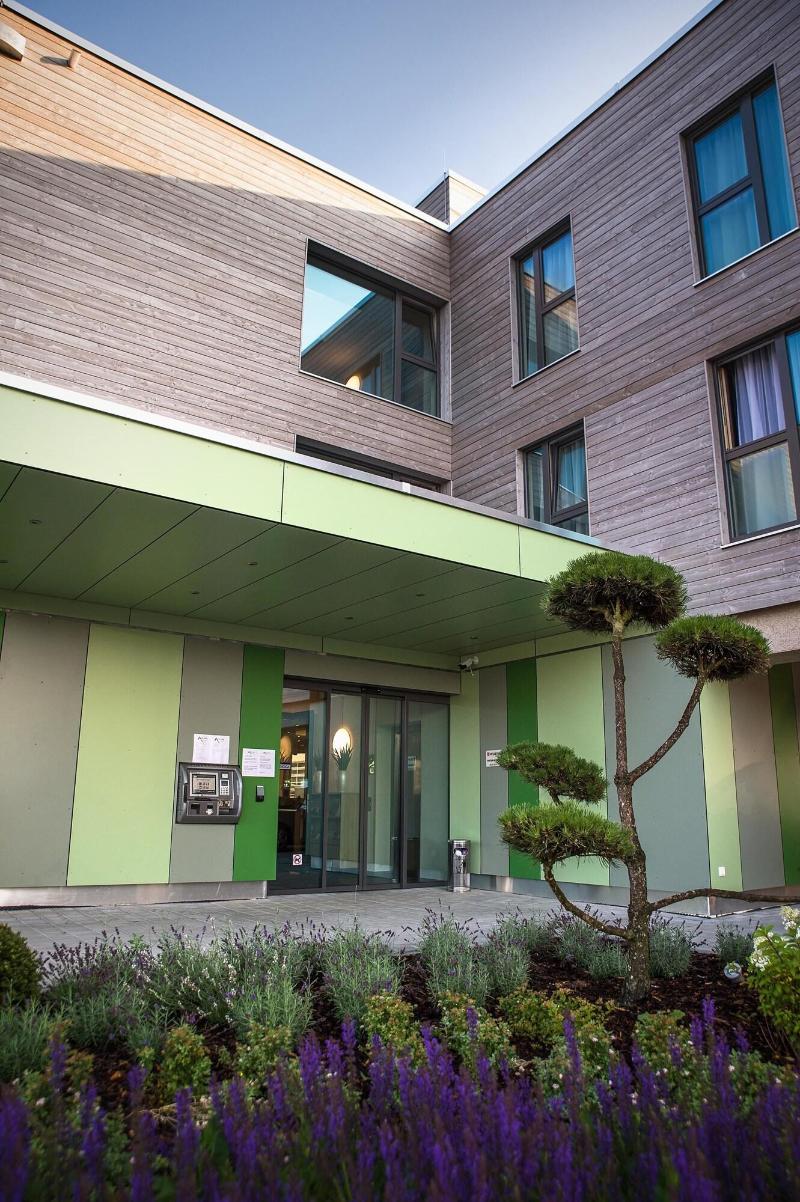 Alb Inn – Hotel & Apartments image