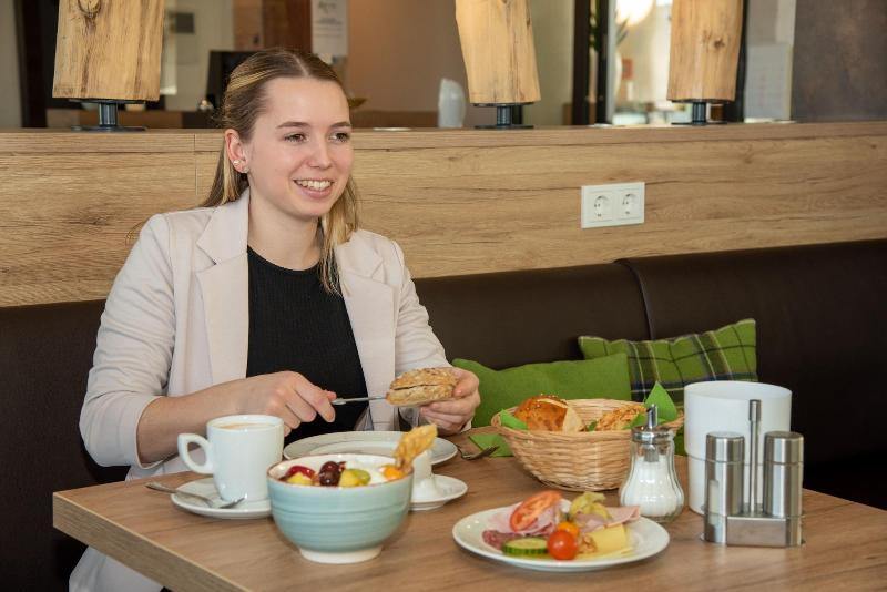 Alb Inn – Hotel & Apartments image