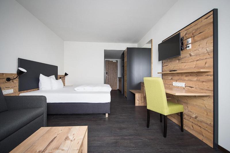 Alb Inn – Hotel & Apartments image