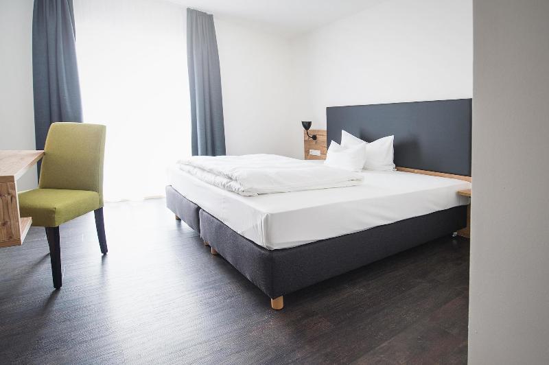 Alb Inn – Hotel & Apartments image