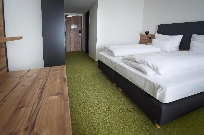 Alb Inn – Hotel & Apartments image